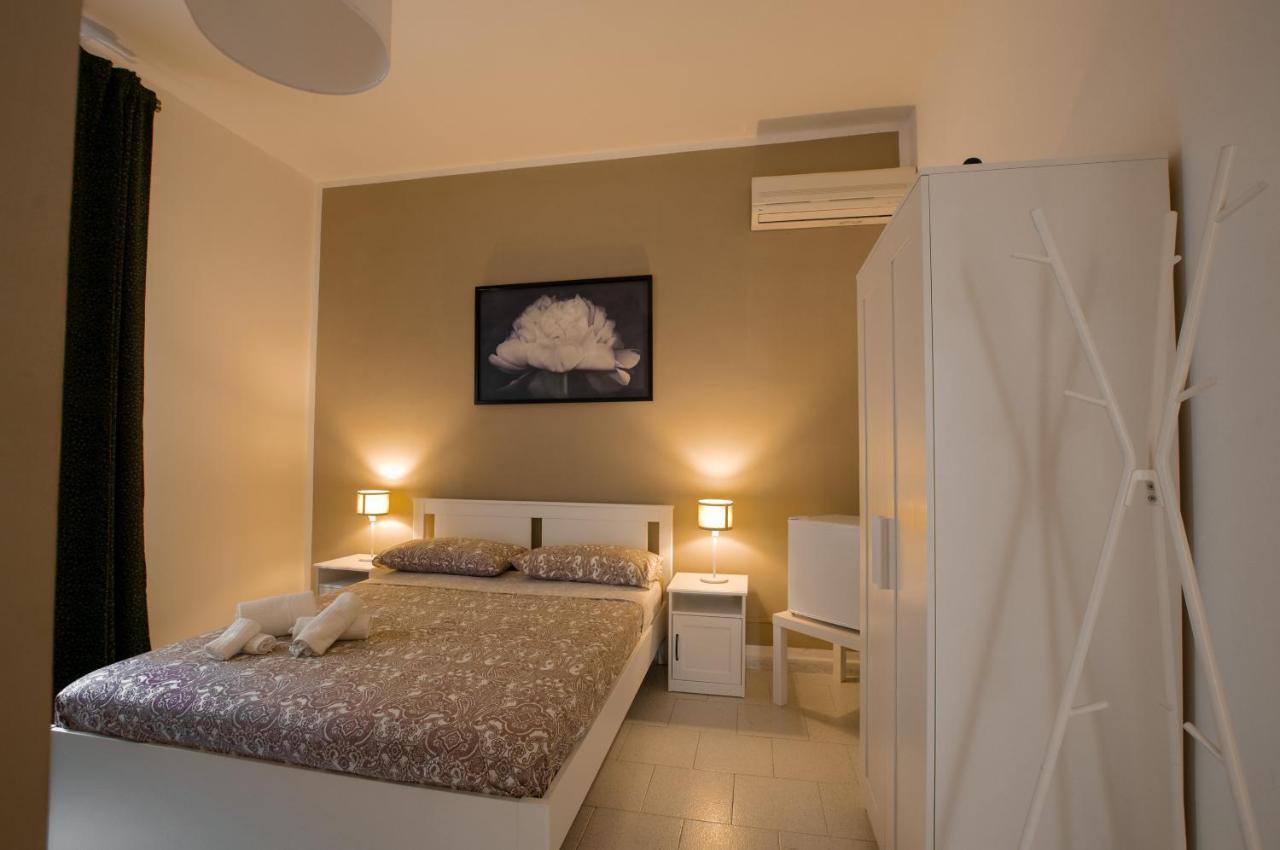 Living Salerno B&B Kültér fotó
