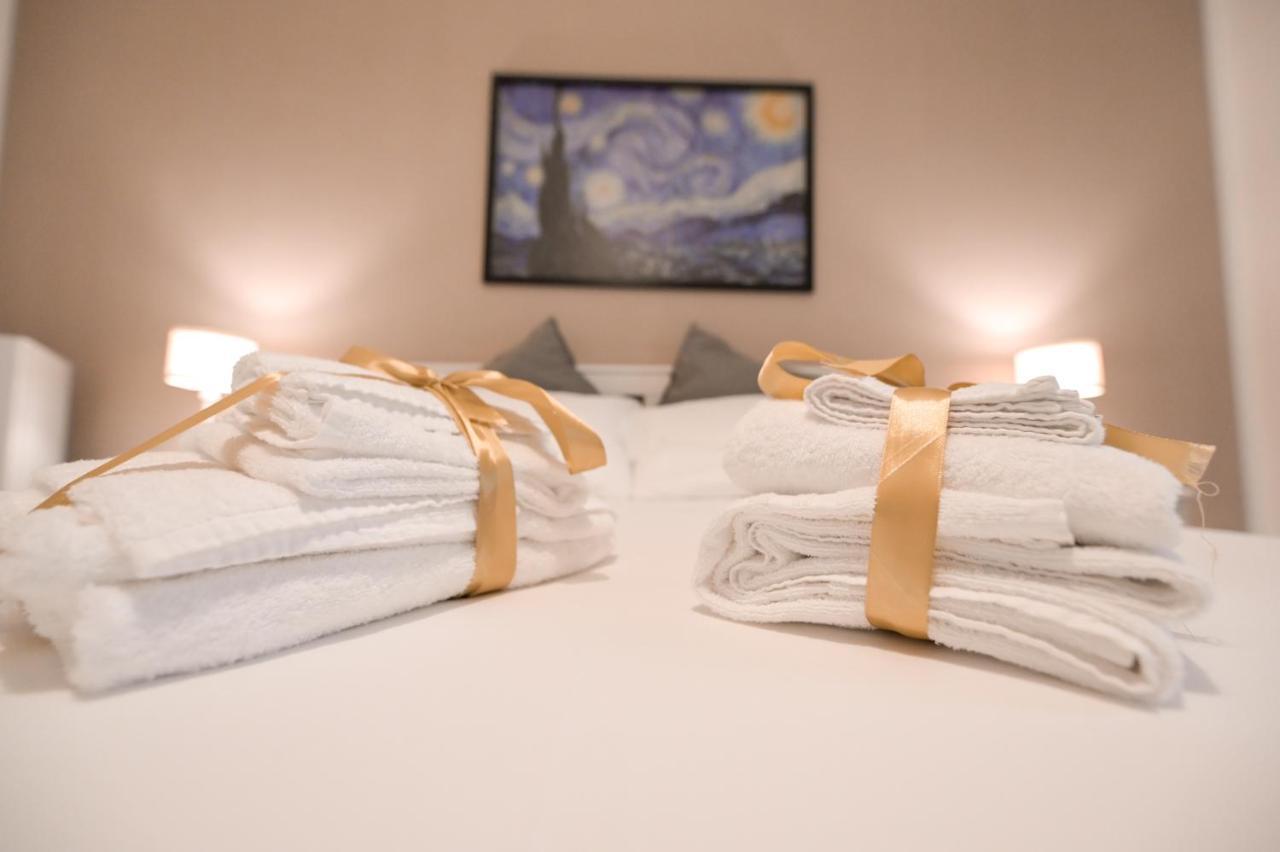 Living Salerno B&B Kültér fotó