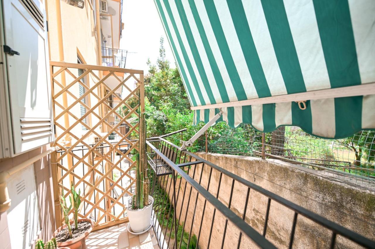 Living Salerno B&B Kültér fotó