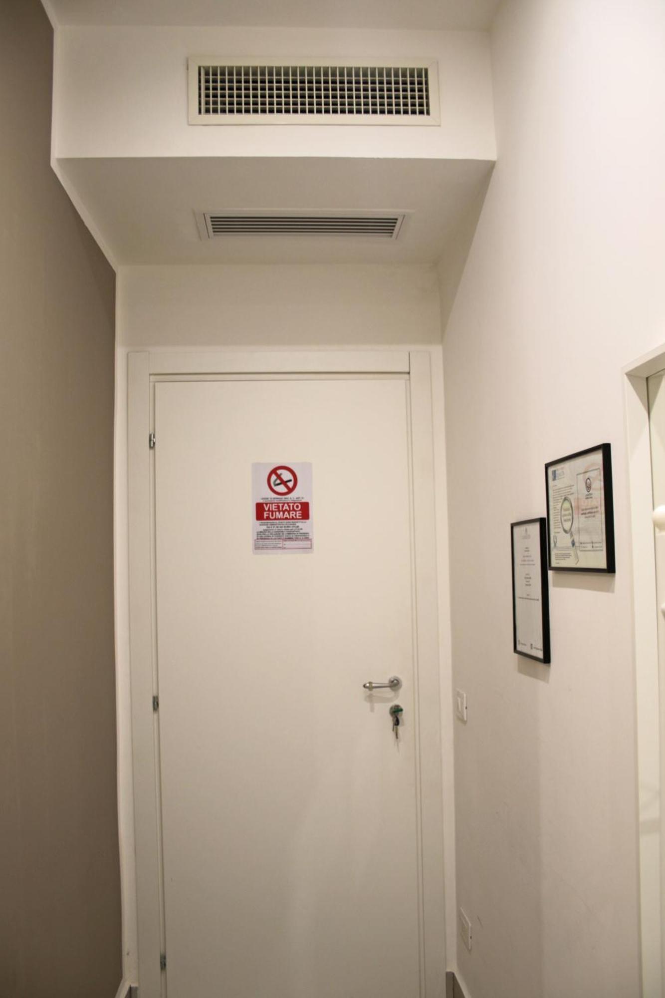 Living Salerno B&B Kültér fotó